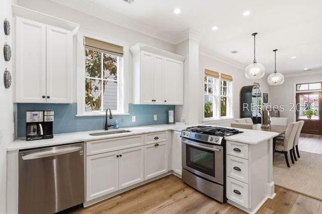 7 Canton Row, Beaufort, SC 29906