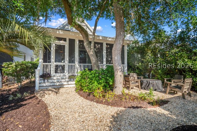 7 Canton Row, Beaufort, SC 29906