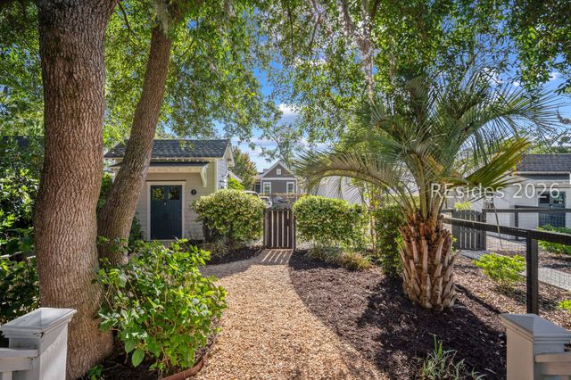 7 Canton Row, Beaufort, SC 29906