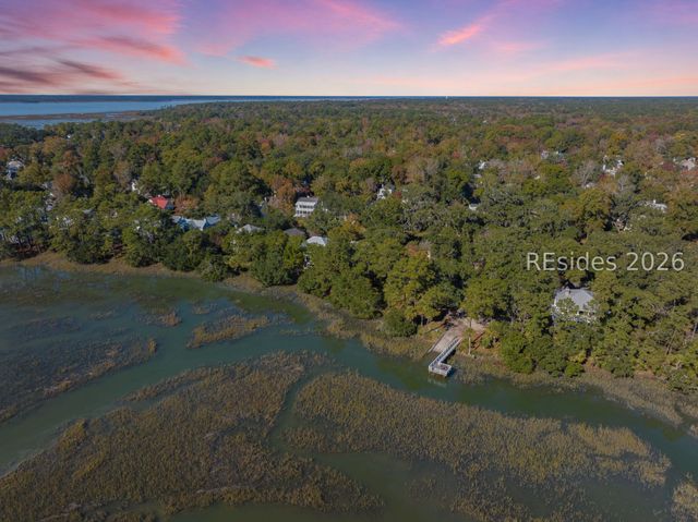 7 Canton Row, Beaufort, SC 29906