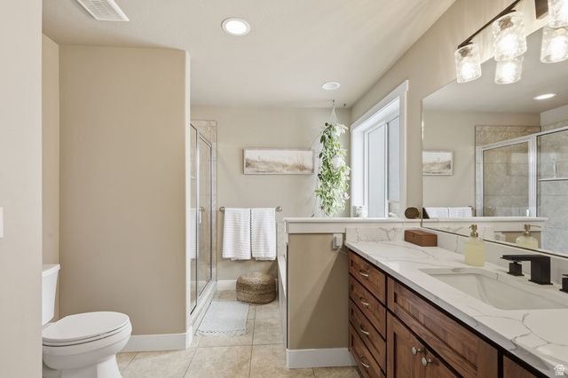 555 N 750 E, Hyde Park, UT 84318