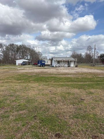 741 South Waterplant Road, Thibodaux, LA 70301