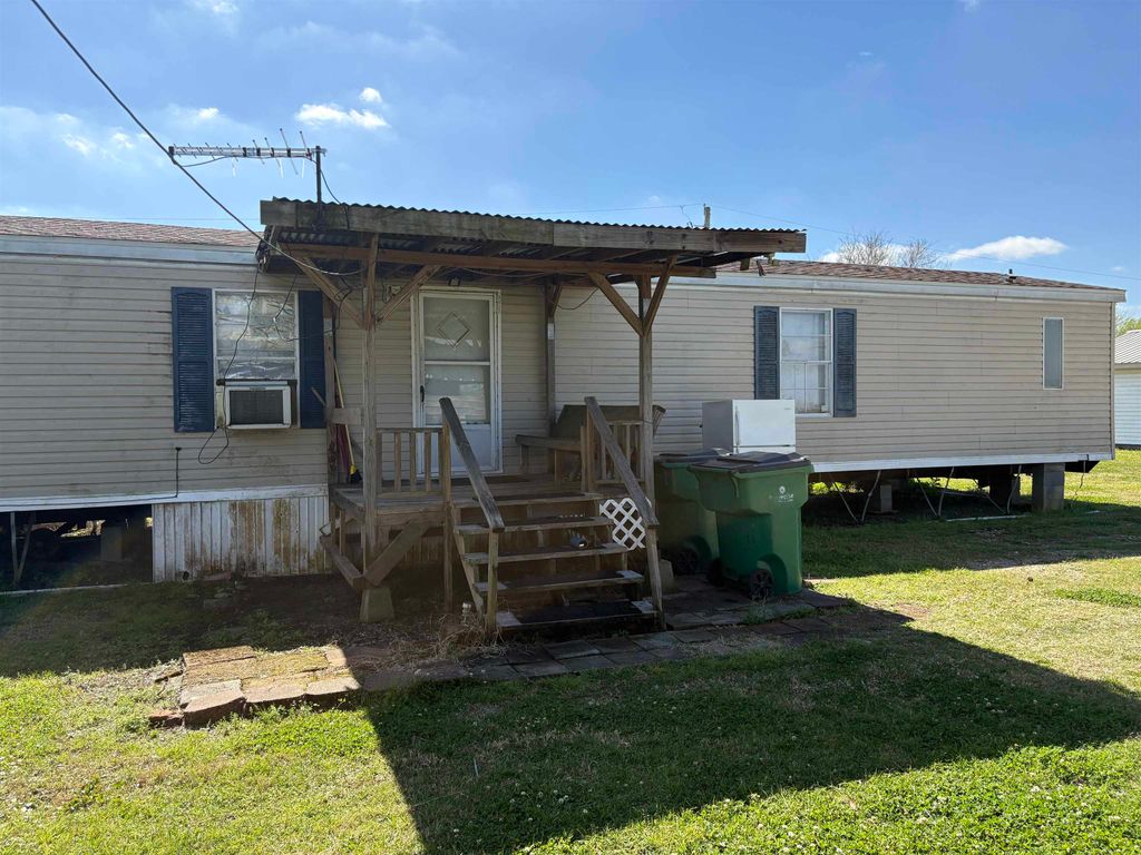 741 South Waterplant Road, Thibodaux, LA 70301