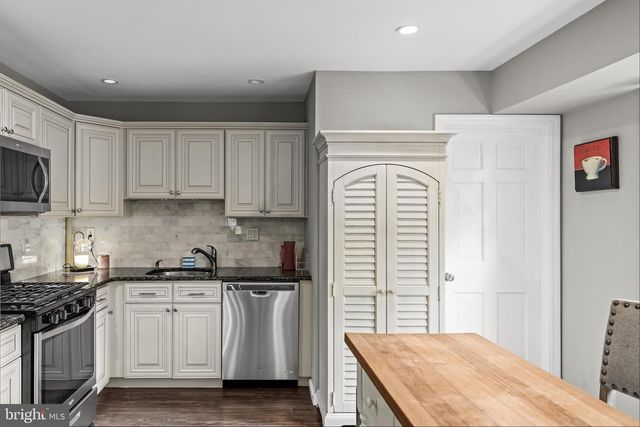 28 WINDMILL, Erial, NJ 08081