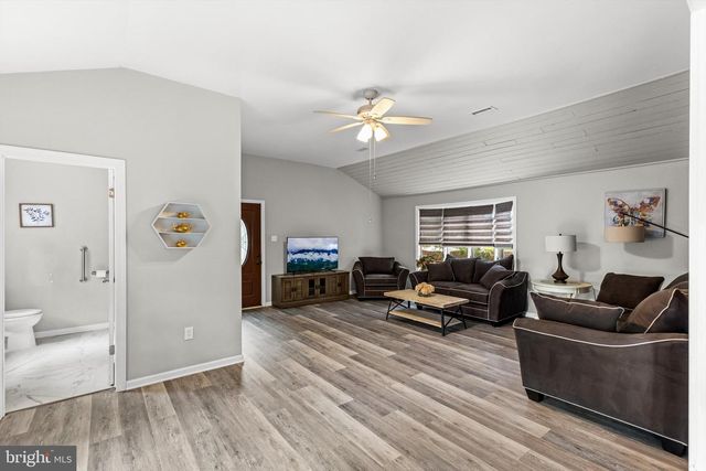 28 WINDMILL, Erial, NJ 08081