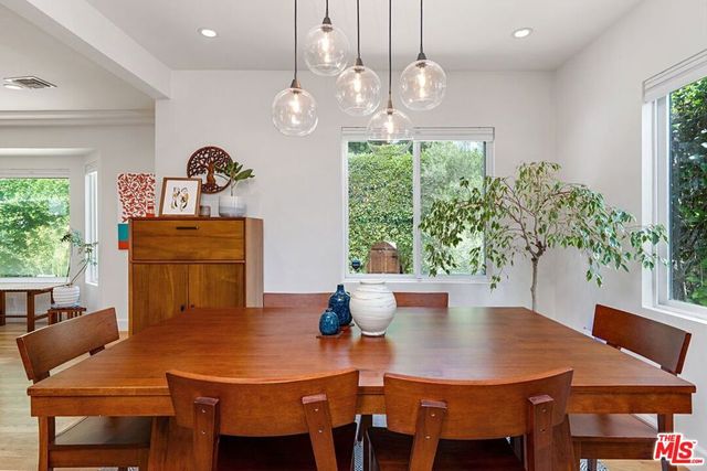 8718 Cadillac Avenue, Los Angeles, CA 90034