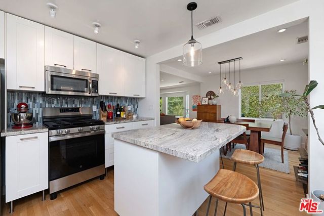 8718 Cadillac Avenue, Los Angeles, CA 90034