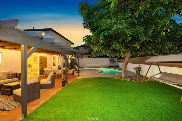 348 N Mountain, Monrovia, CA 91016