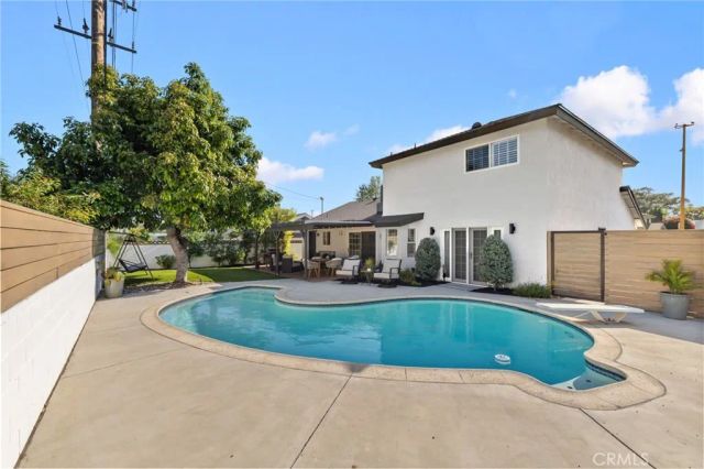348 N Mountain, Monrovia, CA 91016