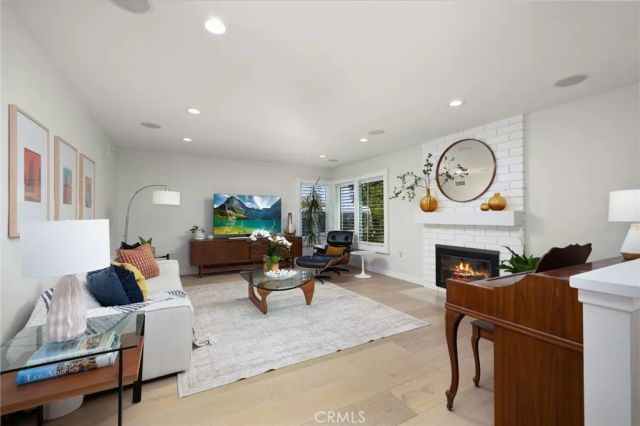 348 N Mountain, Monrovia, CA 91016