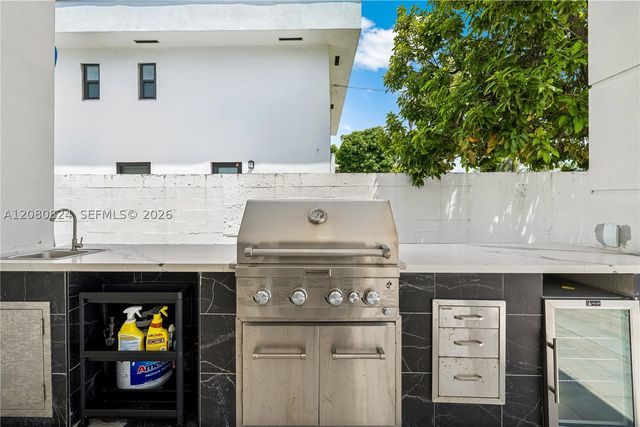 4280 SW 13th Ter, Miami, FL 33134