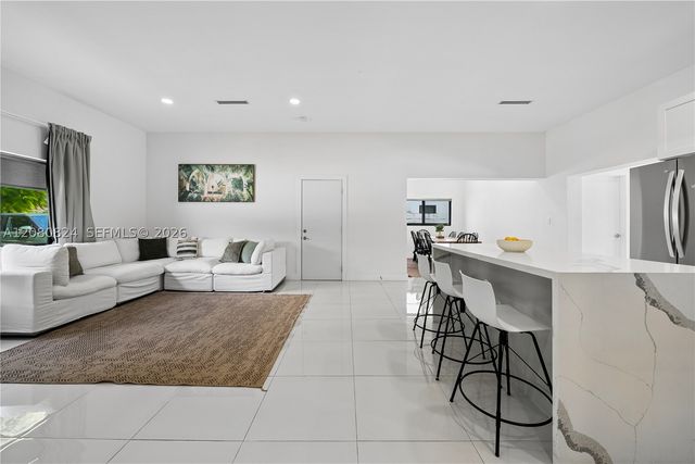 4280 SW 13th Ter, Miami, FL 33134