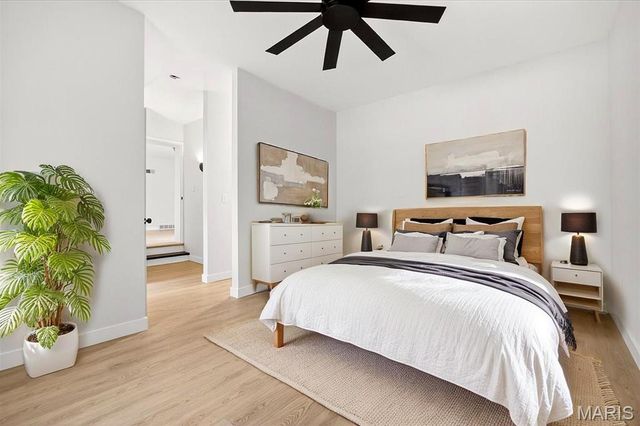 246 S Old Orchard Avenue, St Louis, MO 63119