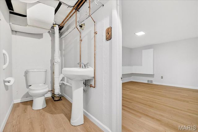 246 S Old Orchard Avenue, St Louis, MO 63119