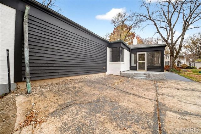 246 S Old Orchard Avenue, St Louis, MO 63119