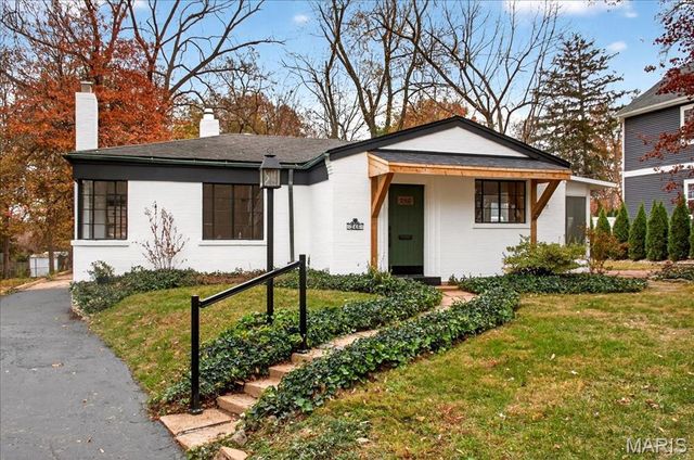 246 S Old Orchard Avenue, St Louis, MO 63119
