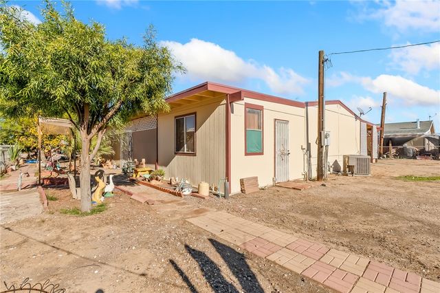 2112 E Lone Star Drive, Mohave Valley, AZ 86440