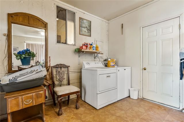 2112 E Lone Star Drive, Mohave Valley, AZ 86440