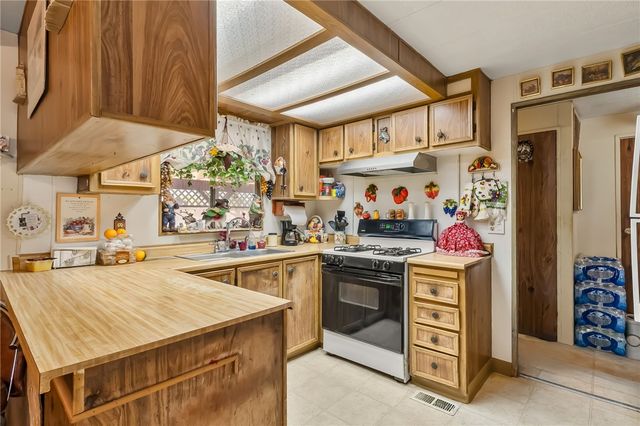 2112 E Lone Star Drive, Mohave Valley, AZ 86440