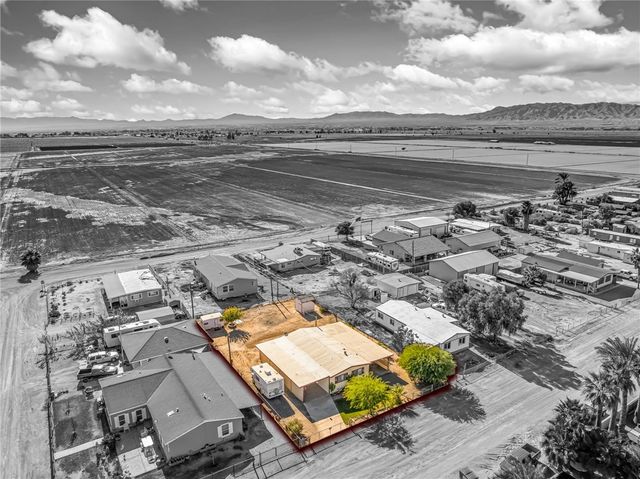 2112 E Lone Star Drive, Mohave Valley, AZ 86440