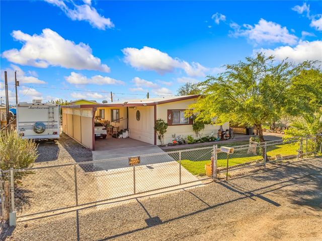 2112 E Lone Star Drive, Mohave Valley, AZ 86440