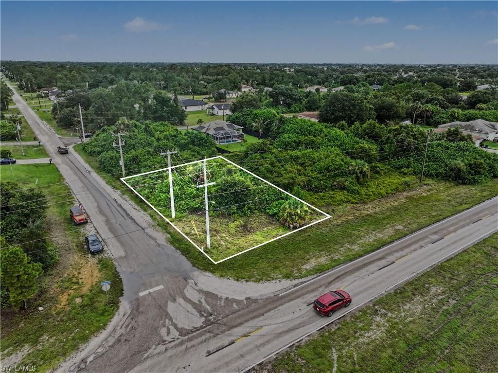 5101 Sunshine BLVD N, LEHIGH ACRES, FL 33971 — exterior