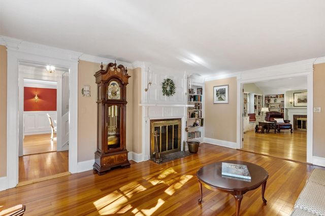 23 Arundel St, Andover, MA 01810