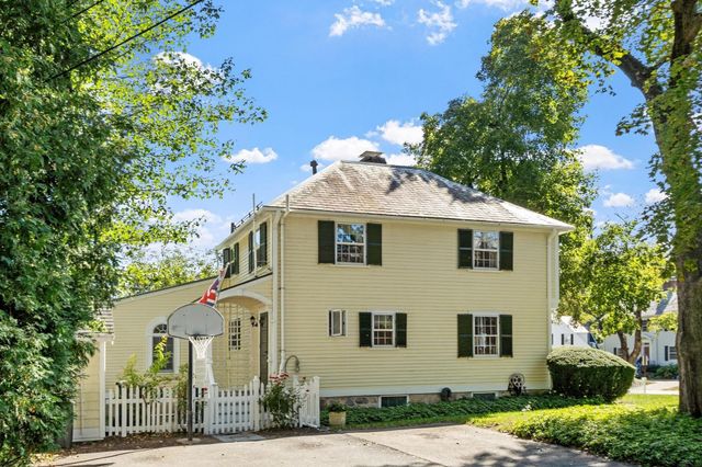 23 Arundel St, Andover, MA 01810