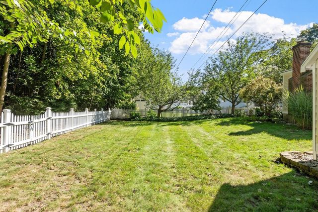 23 Arundel St, Andover, MA 01810