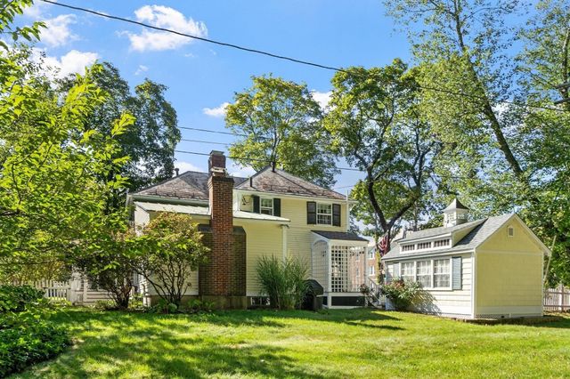 23 Arundel St, Andover, MA 01810