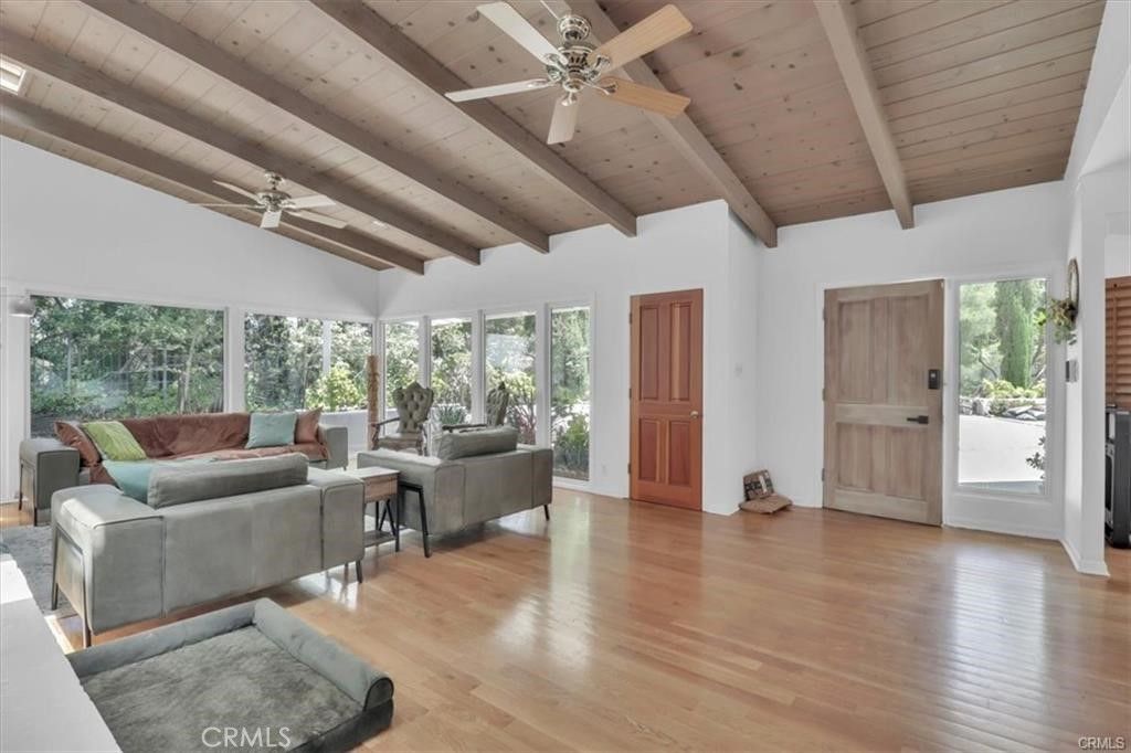9466 Hidden Valley Place, Beverly Hills, CA 90210 — photo 4