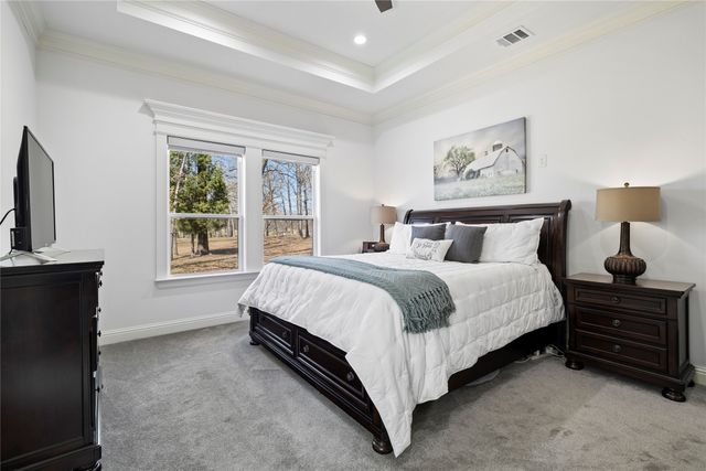 203 Colonial Drive, Mabank, TX 75156