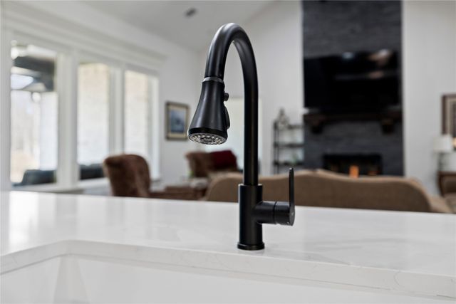 203 Colonial Drive, Mabank, TX 75156