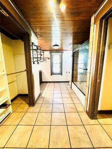1010 S 220th West Avenue, Sand Springs, OK 74063