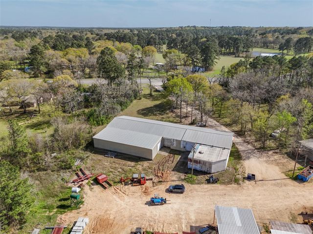 1893 Us Hwy 190 Drive, Huntsville, TX 77340