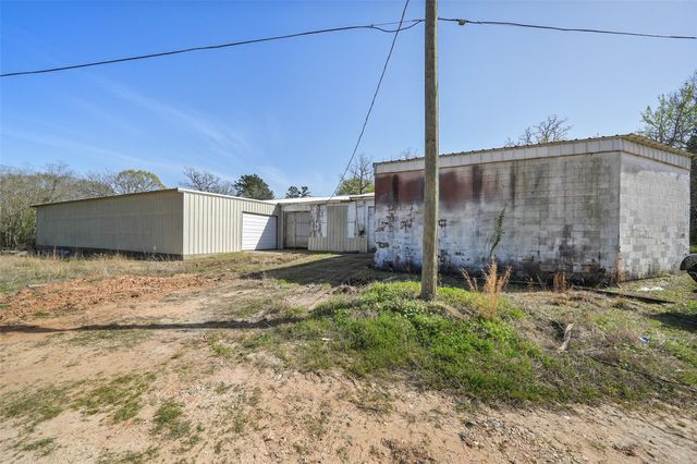 1893 Us Hwy 190 Drive, Huntsville, TX 77340