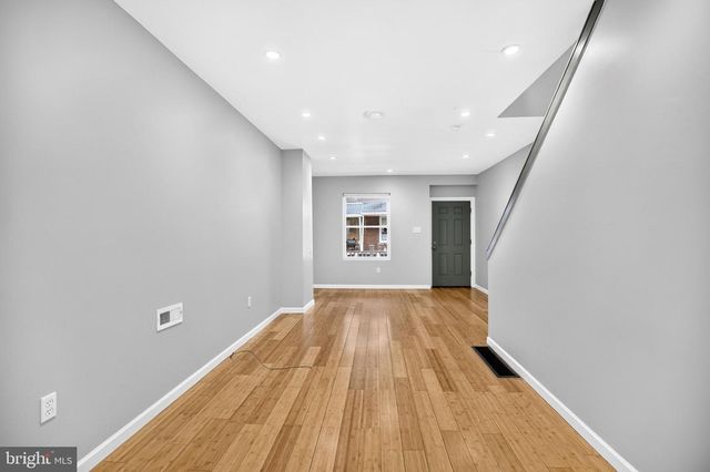 524 N PAXON ST, Philadelphia, PA 19131
