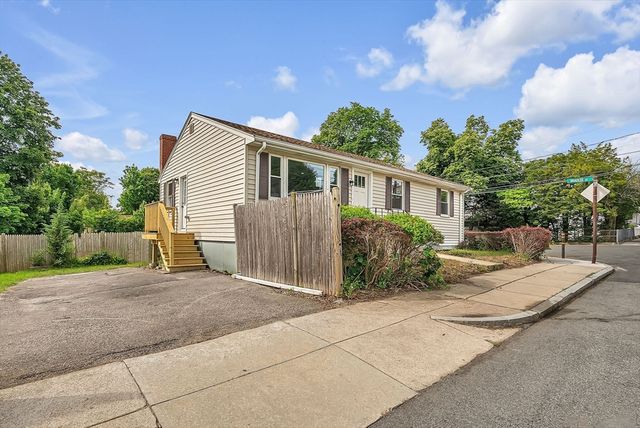 39 Collins St, Boston, MA 02136
