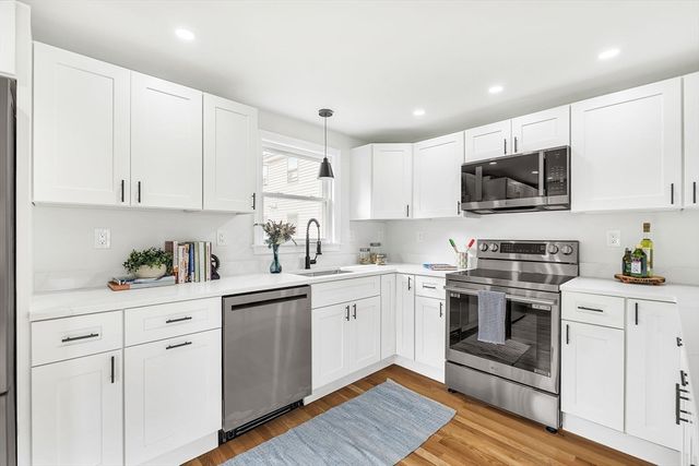39 Collins St, Boston, MA 02136