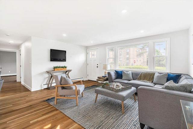 39 Collins St, Boston, MA 02136