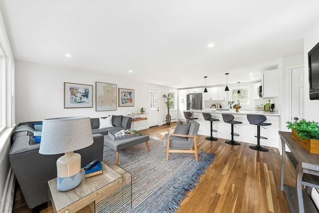 39 Collins St, Boston, MA 02136