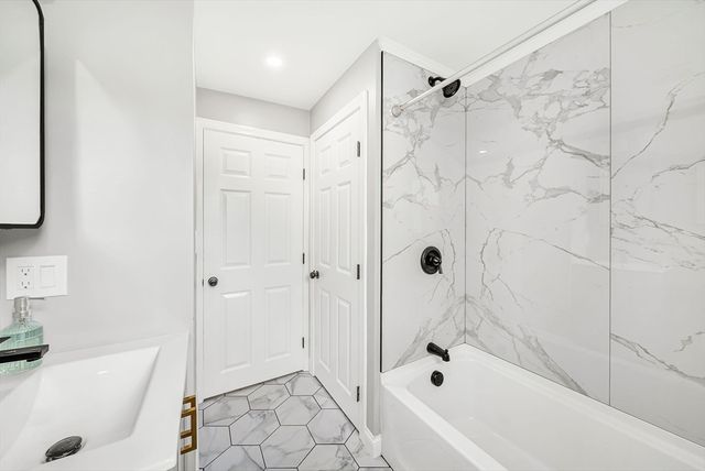 39 Collins St, Boston, MA 02136
