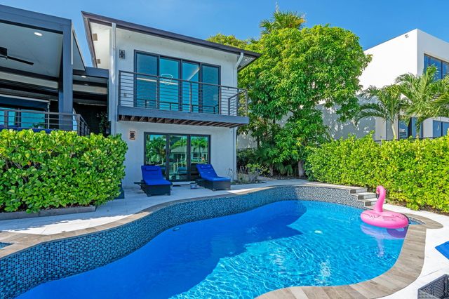 2878 NE 26th Street, Fort Lauderdale, FL 33305