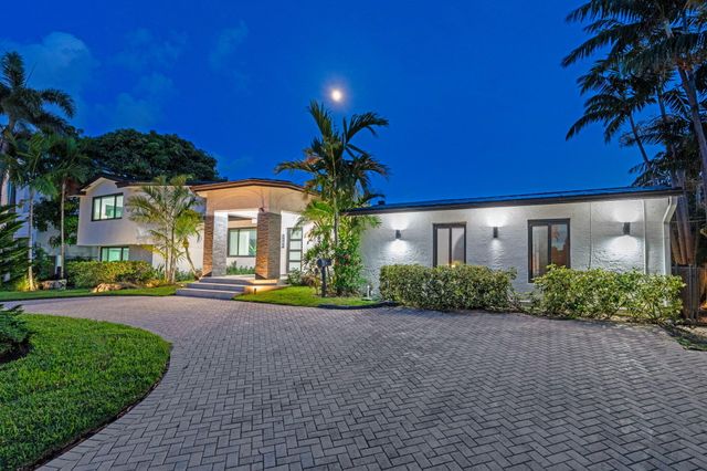2878 NE 26th Street, Fort Lauderdale, FL 33305