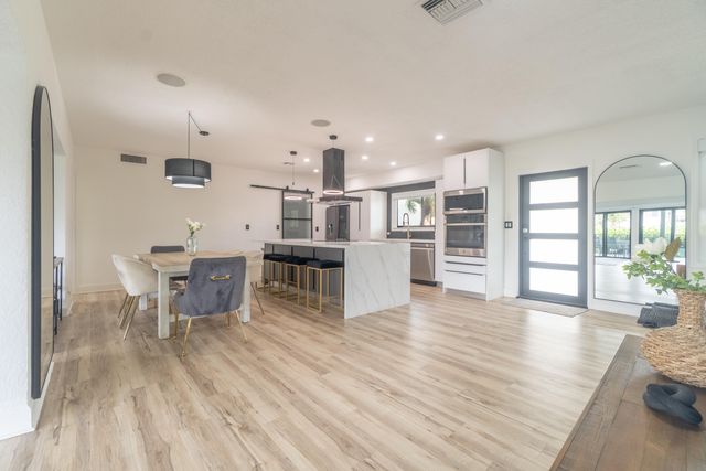 2878 NE 26th Street, Fort Lauderdale, FL 33305