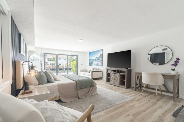 2878 NE 26th Street, Fort Lauderdale, FL 33305