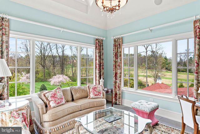 1075 S LEOPARD RD, Berwyn, PA 19312