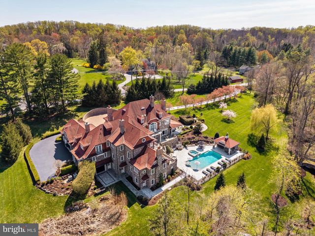 1075 S LEOPARD RD, Berwyn, PA 19312
