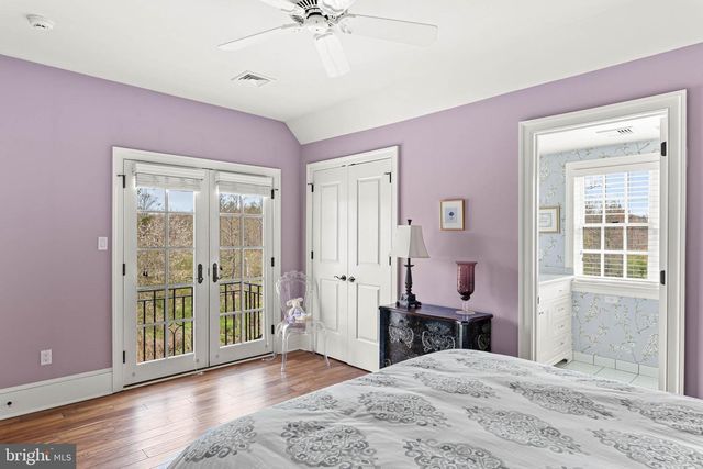 1075 S LEOPARD RD, Berwyn, PA 19312