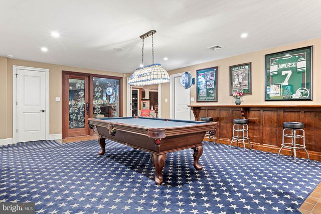 1075 S LEOPARD RD, Berwyn, PA 19312